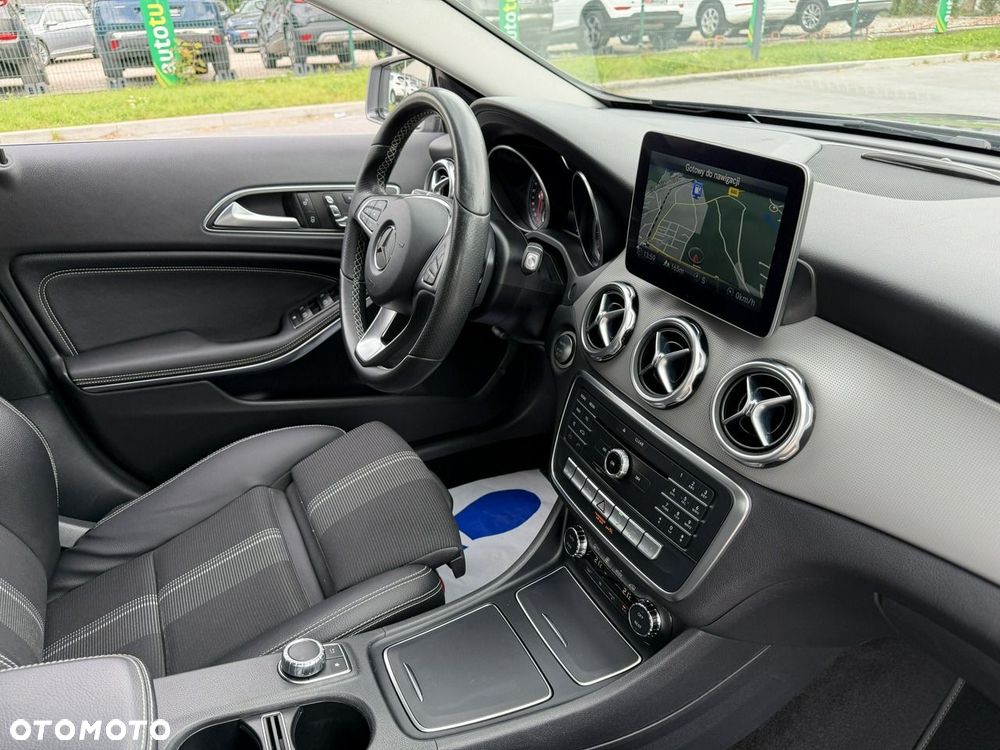 Mercedes-Benz Klasa A 180 d 7G DCT - 36