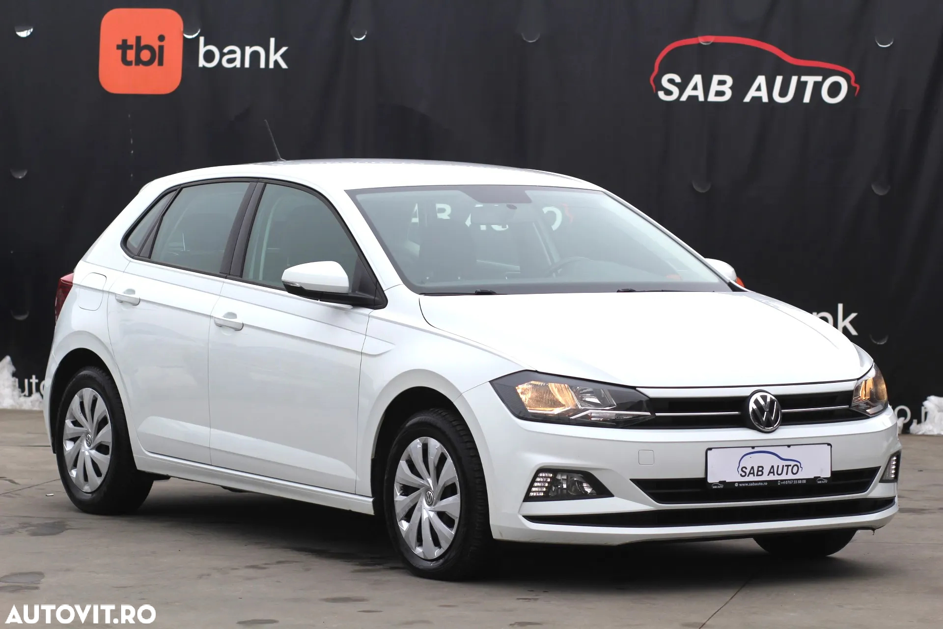 Volkswagen Polo 1.0 TSI Highline - 2