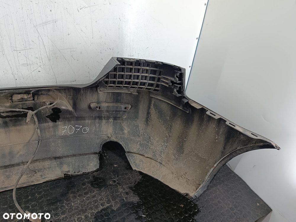 ZDERZAK TYŁ ALFA ROMEO 159 568 KOMBI - 10