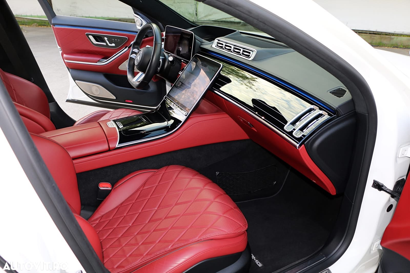 Mercedes-Benz S 500 4Matic L 9G-TRONIC - 23