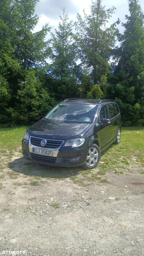 Volkswagen Touran 2.0 TDI Highline DSG