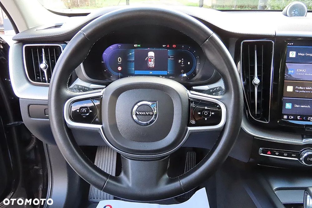 Volvo XC 60 B5 B AWD Ultimate Black Edition - 28