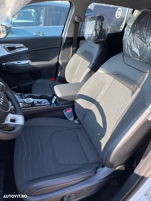 Kia Sportage 1.6 T-GDI 7DCT HP 4x2 MHEV Style - 18