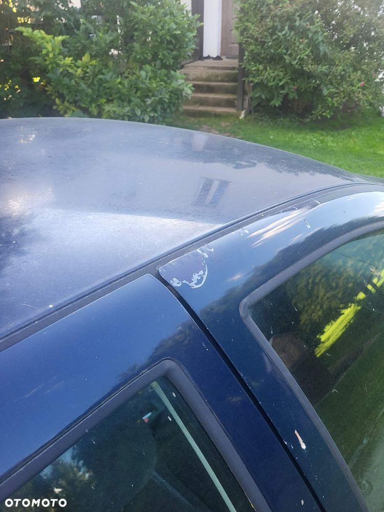 Volkswagen Golf - 5
