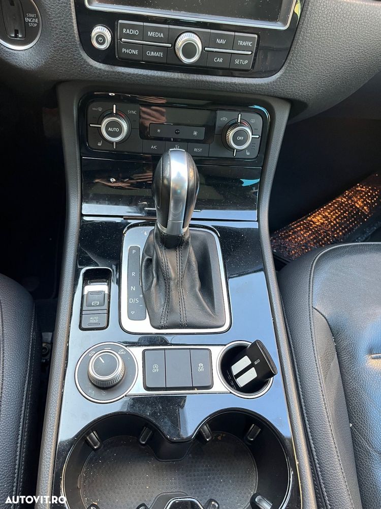 Volkswagen Touareg 3.0 V6 TDI BMT - 5