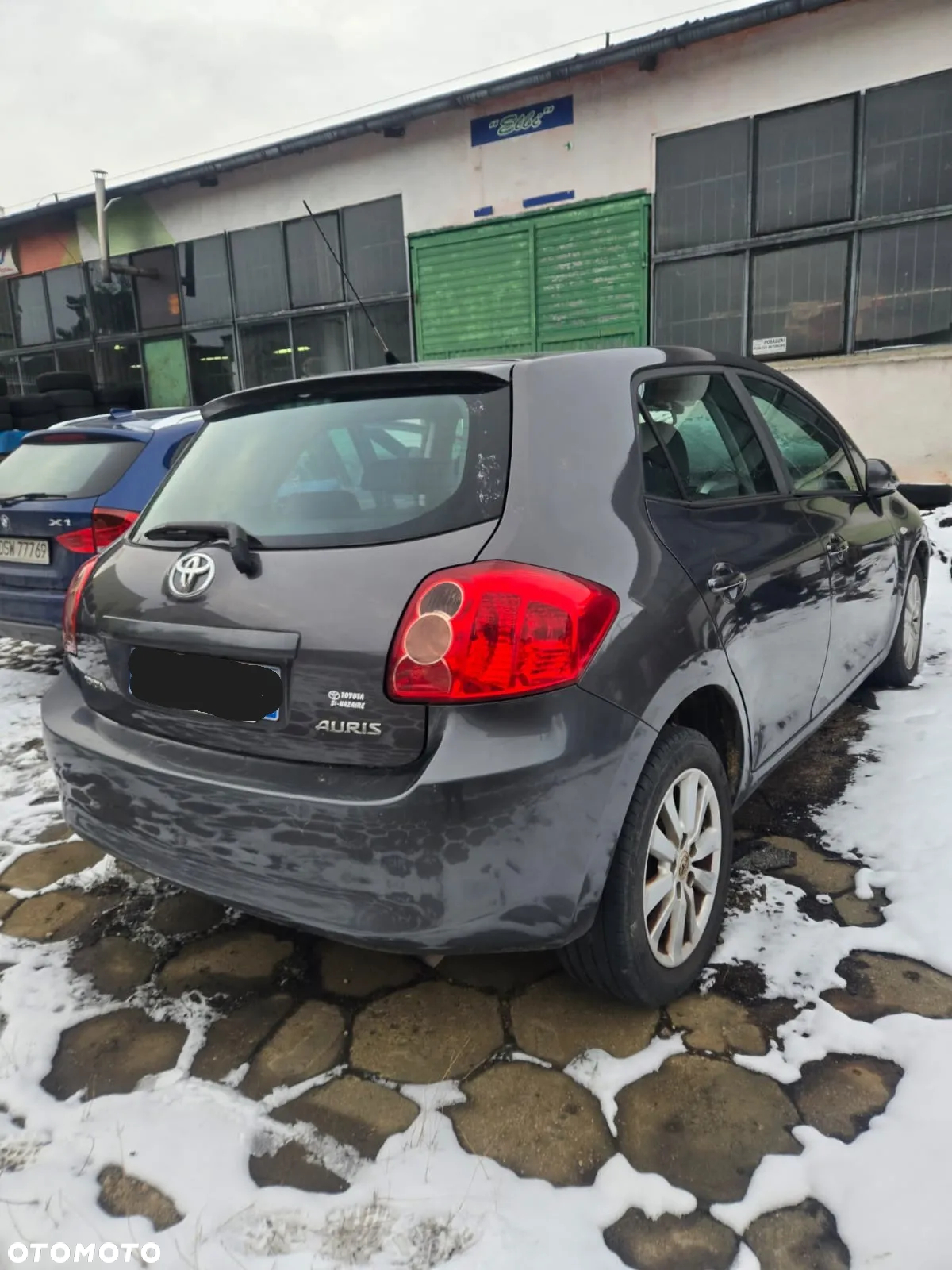 Toyota Auris 1.6 VVT-i Sol - 2