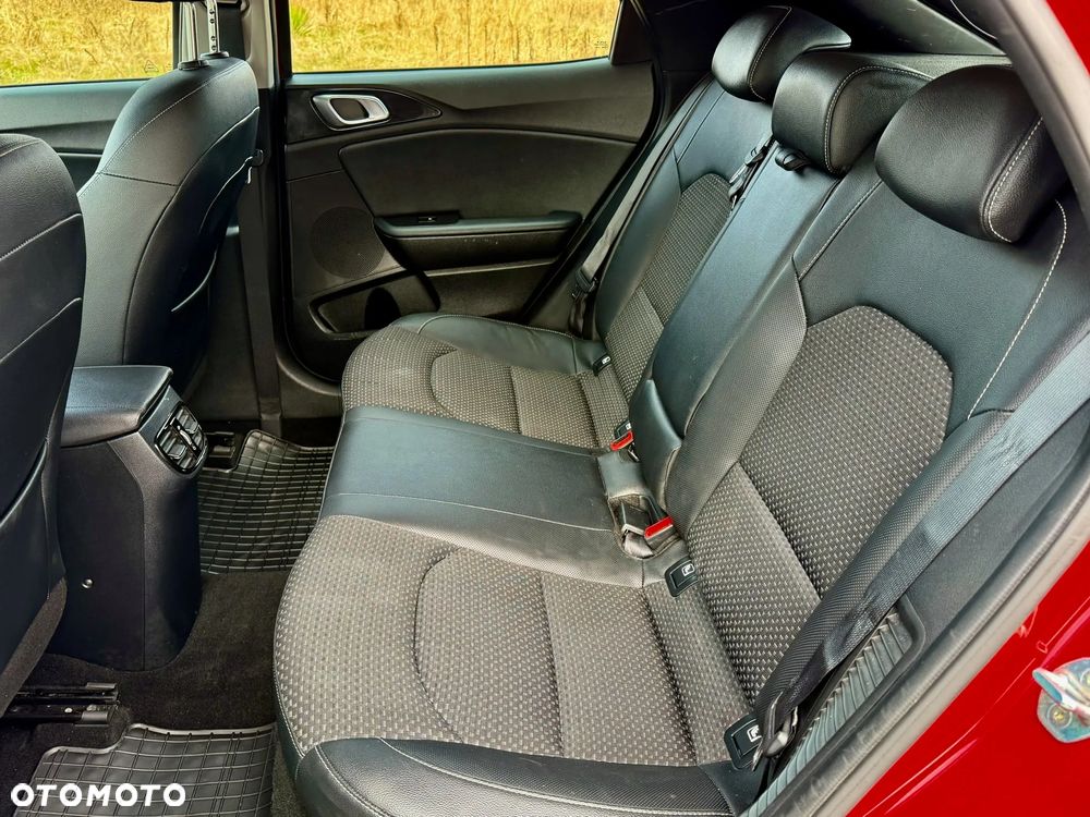 Kia XCeed 1.6 GDI DCT6 OPF Inspiration - 16