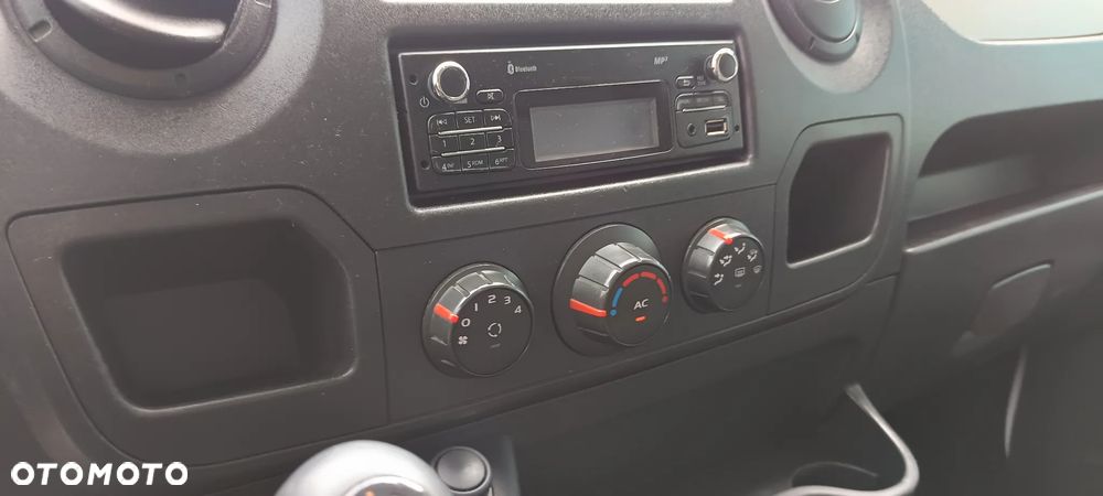 Renault Master - 38