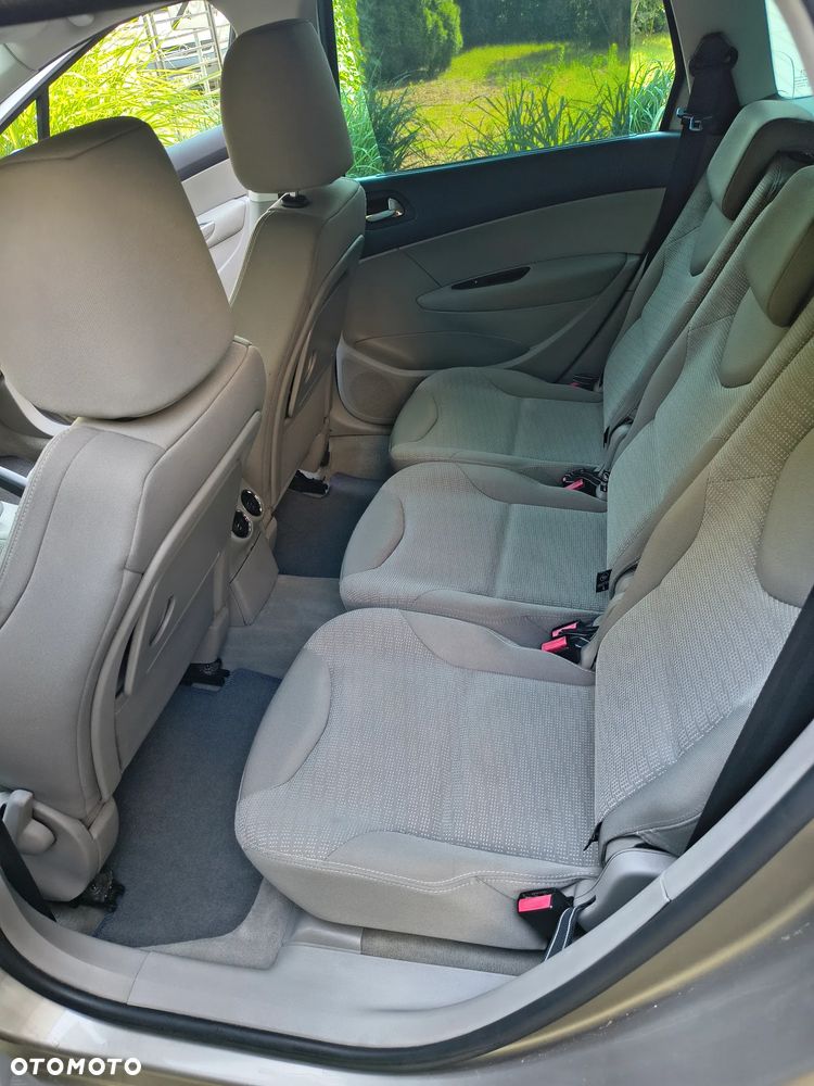 Peugeot 308 2.0 HDi Active - 6