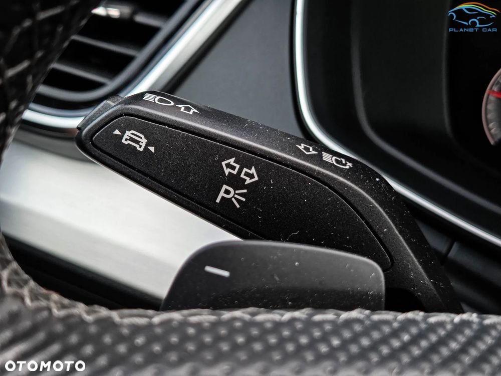 Audi Q5 40 TDI quattro S tronic S line - 28