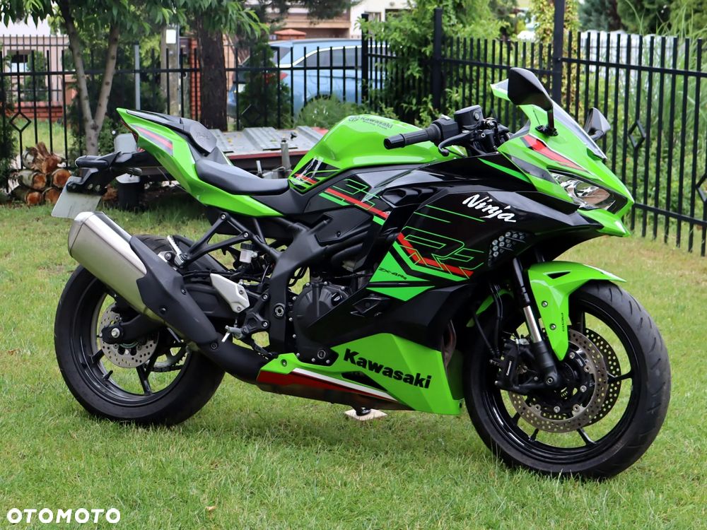 Kawasaki ZX - 3