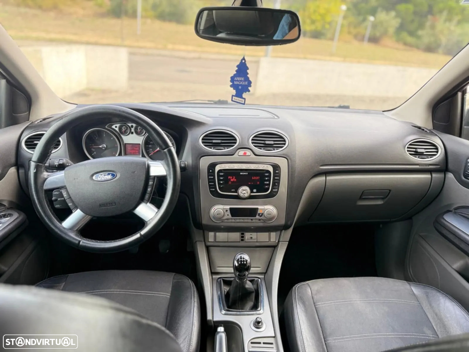 Ford Focus 1.6 TDCi Sport - 9