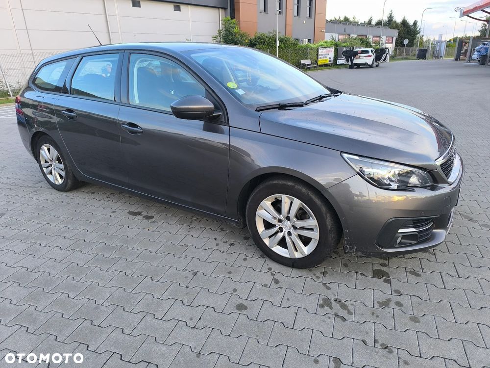 Peugeot 308 BlueHDi 130 Allure - 10