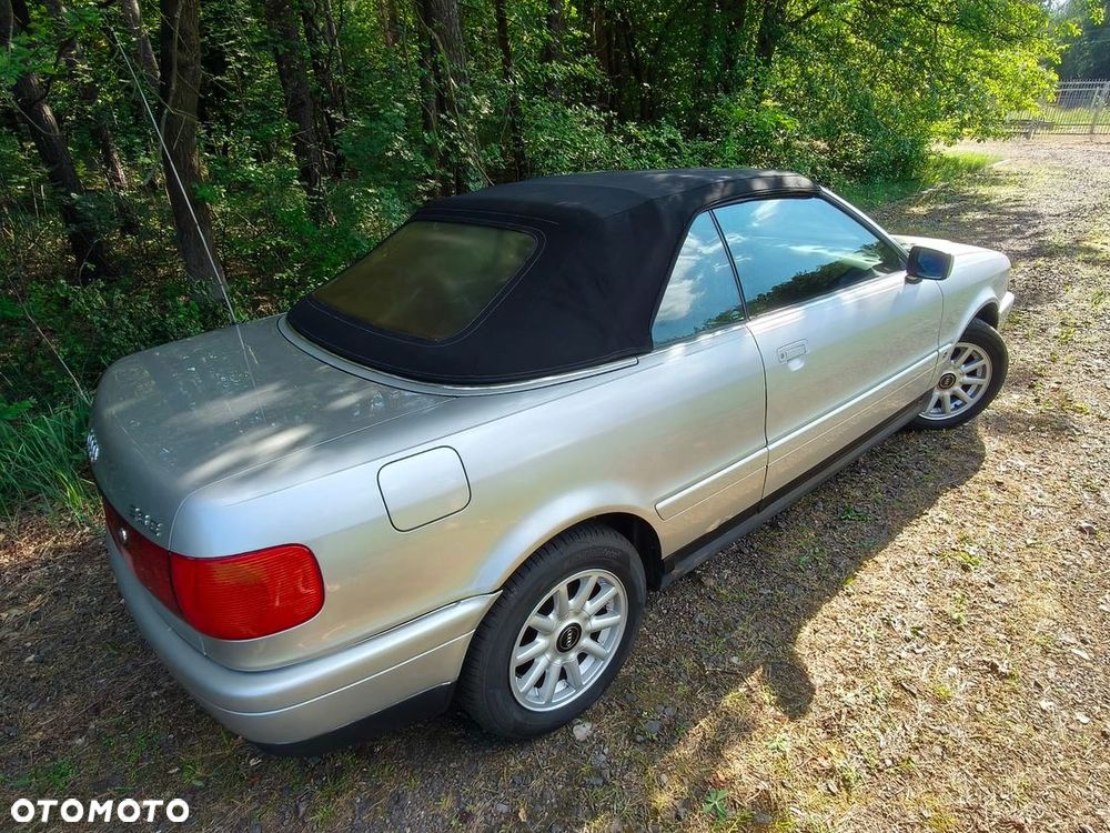 Audi 80 2.8 E - 10