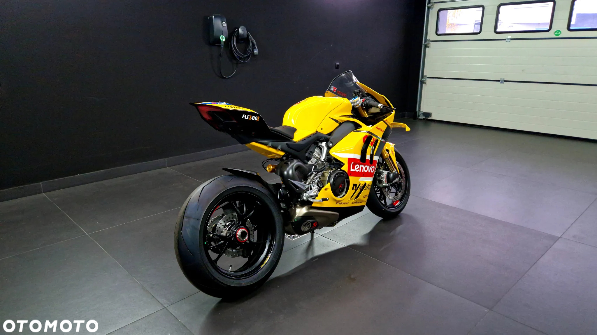 Ducati Panigale V4S - 3