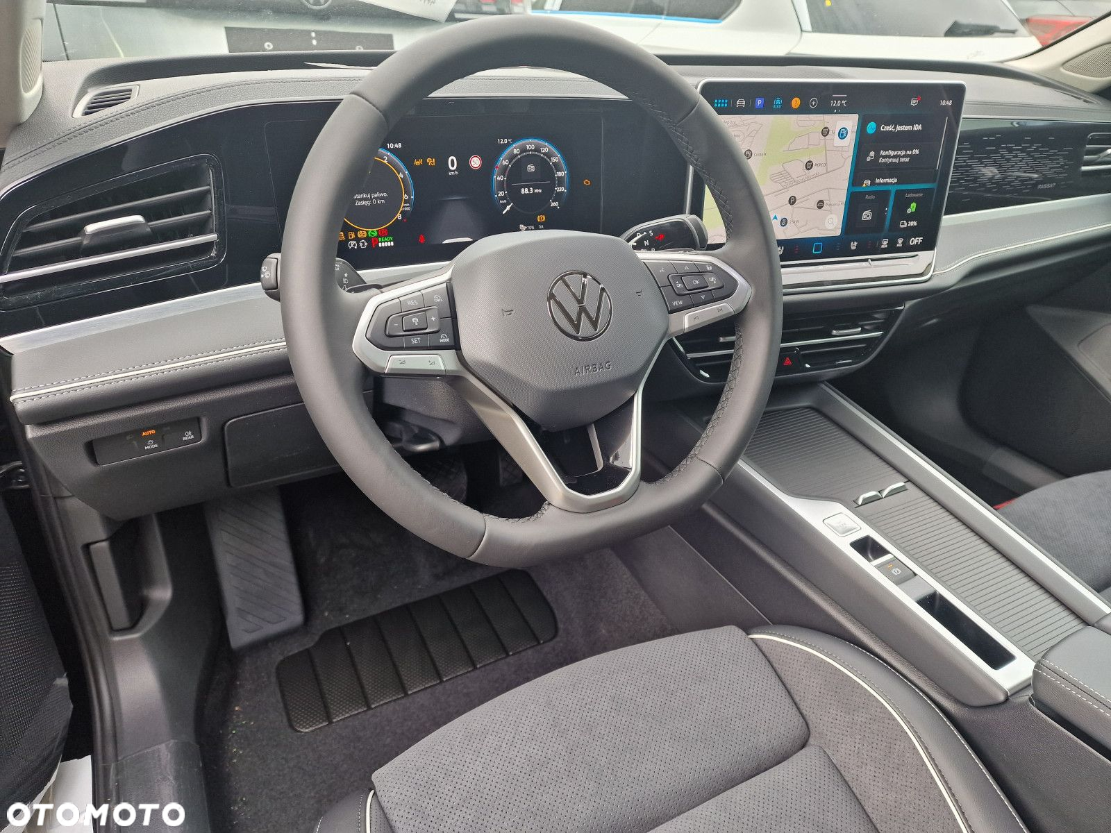 Volkswagen Passat - 13