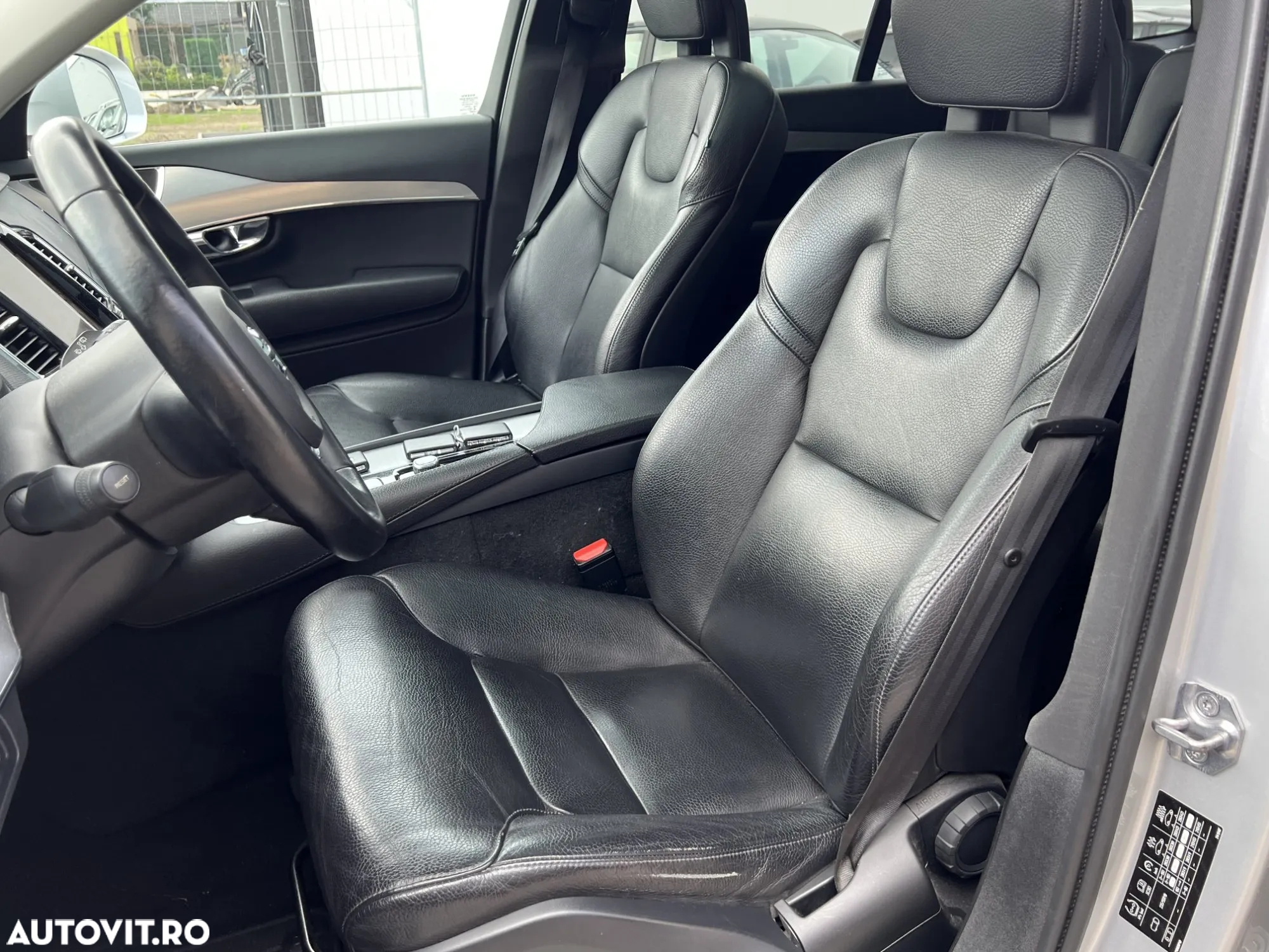 Volvo XC 90 - 17