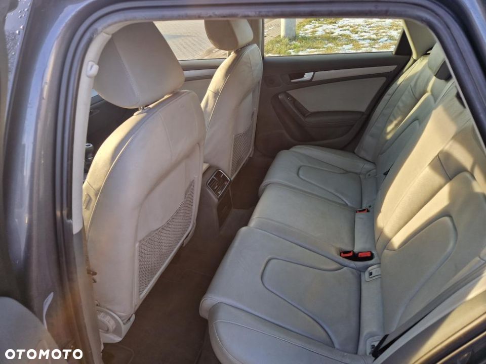 Audi A4 Avant 2.0 TDI DPF Attraction - 16