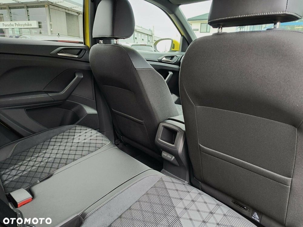Volkswagen T-Cross - 22