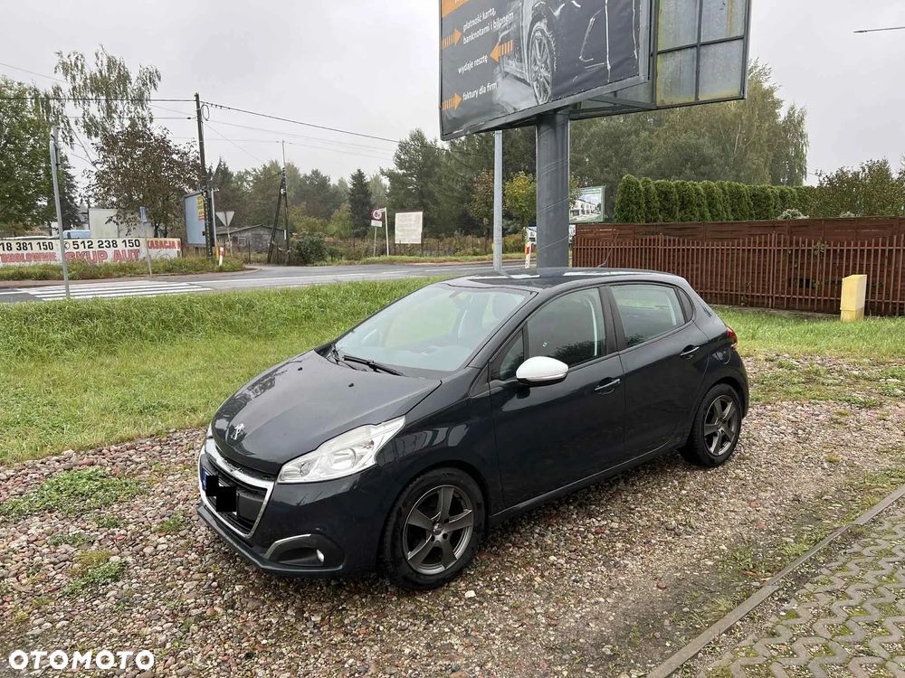 Peugeot 208 1.2 PureTech Style - 12