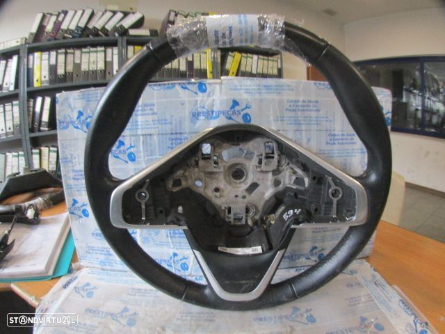 Volante SW687750801 310129399AWX 0060032202 BMW F46 SERIE 2 2019 1.5D 115CV 5P CINZA - 1