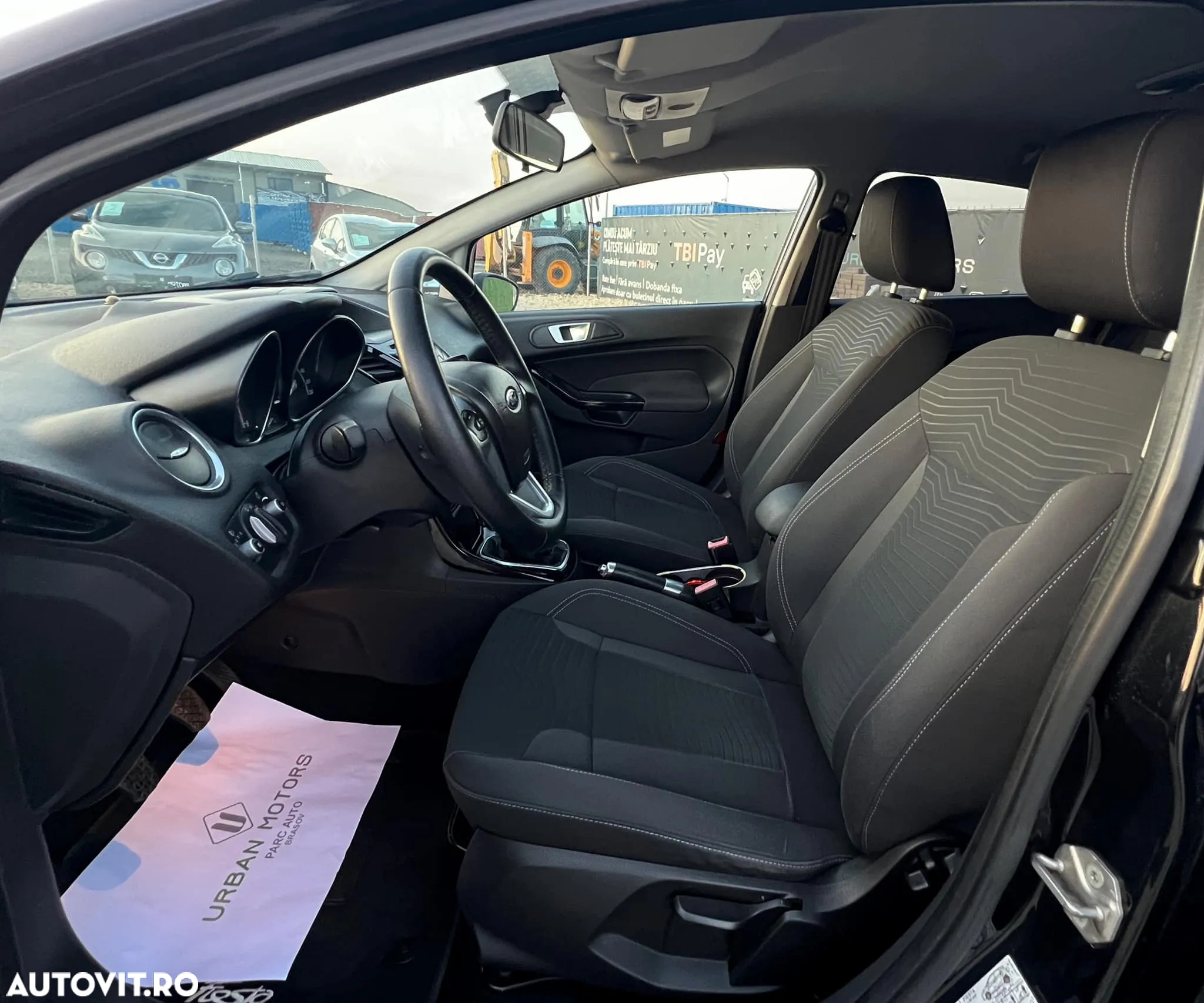 Ford Fiesta 1.5 TDCi DPF Titanium - 4