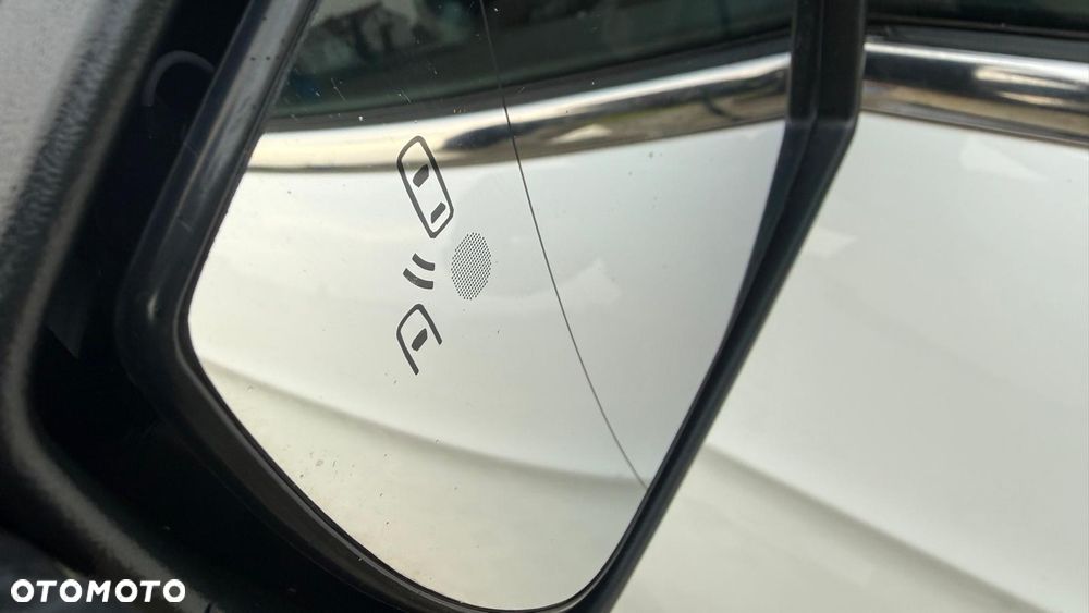 Ford Kuga 2.0 TDCi 4x4 Titanium - 13