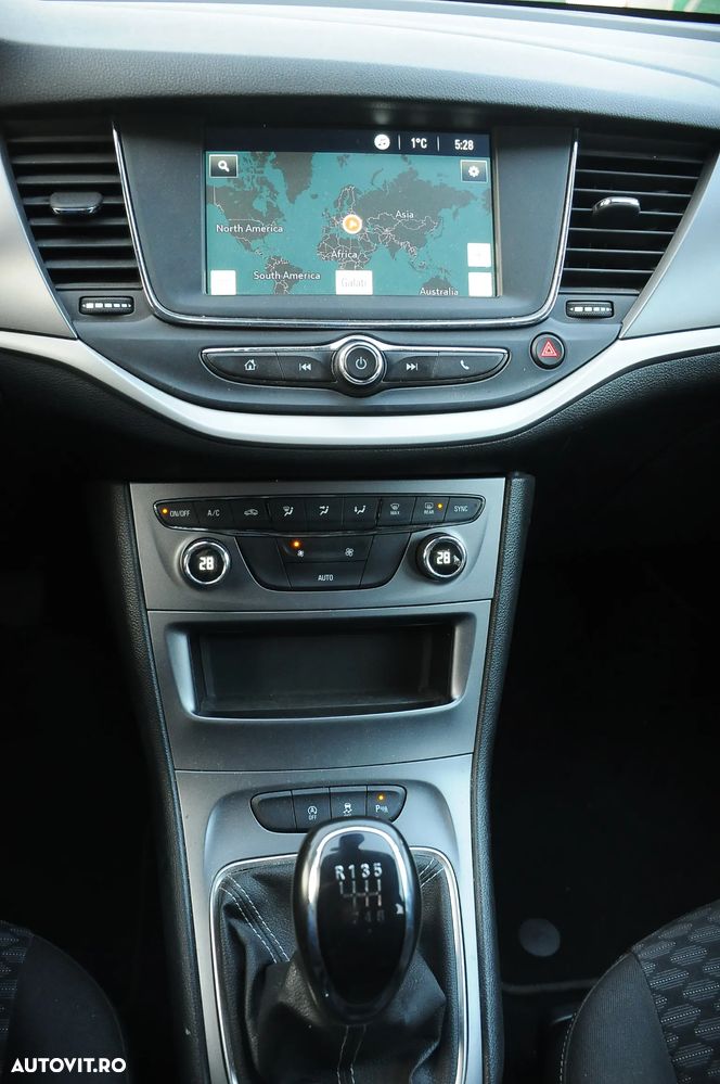 Opel Astra 1.5 D Start/Stop 120 Jahre - 15