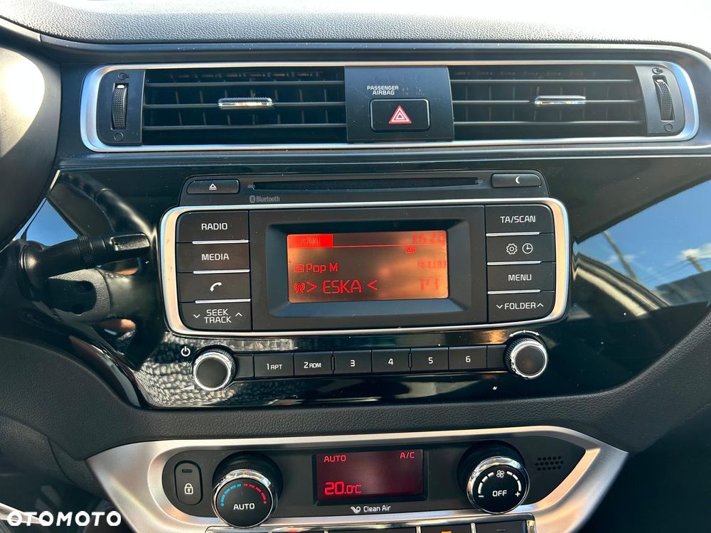 Kia Rio 1.2 M - 29