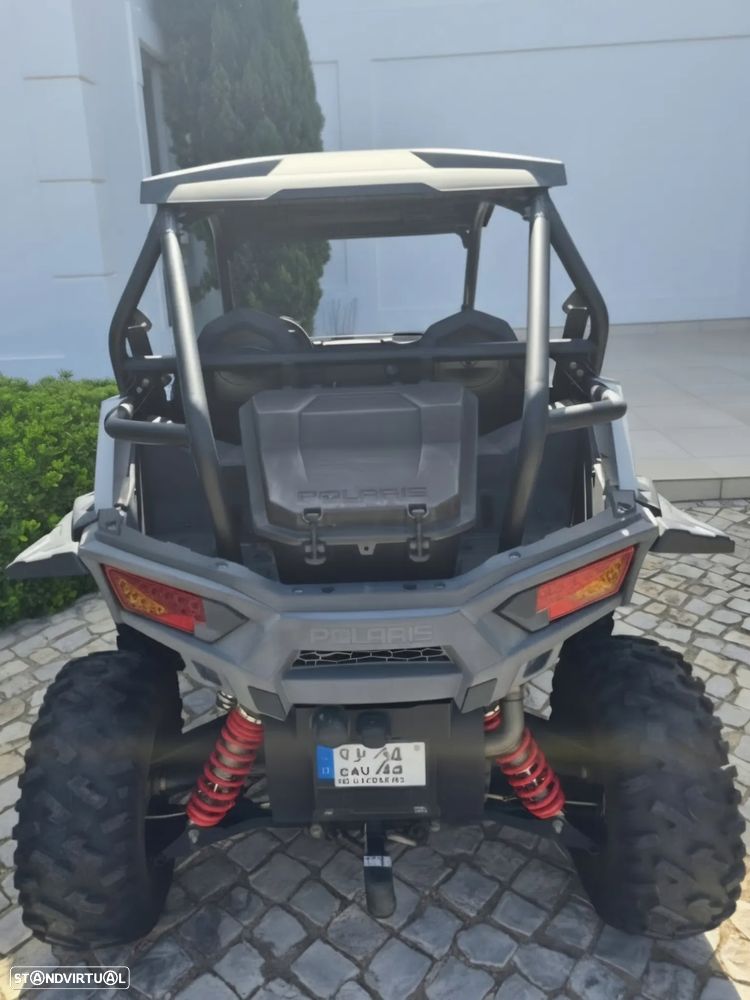 Polaris RZR - 3