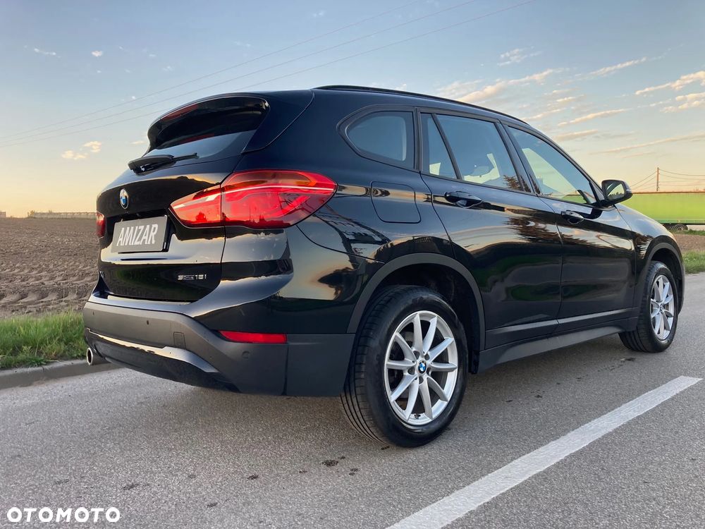 BMW X1 sDrive18i Advantage - 1