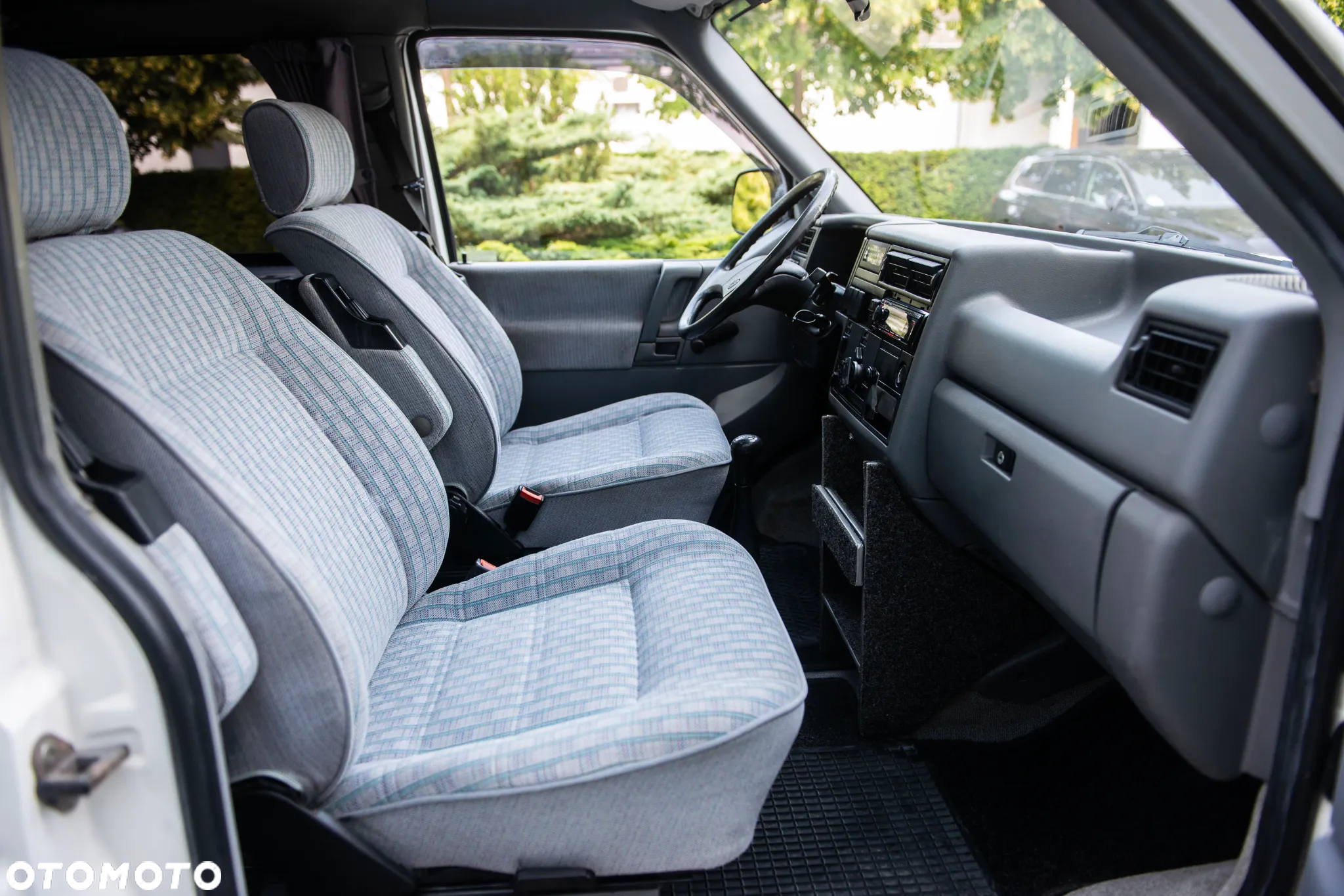 Volkswagen California - 17