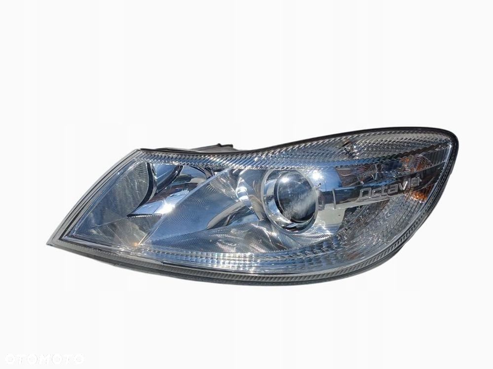 REFLEKTOR PRZÓD PRZEDNI LEWY LAMPA SKODA OCTAVIA II LIFT 1Z2941017P - 1