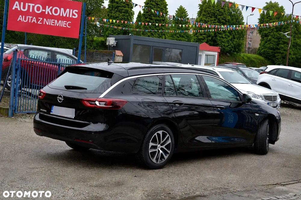 Opel Insignia - 13