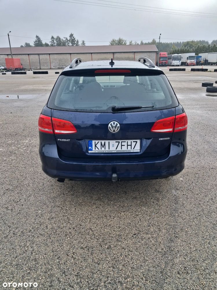 Volkswagen Passat Variant 1.6 TDI BlueMotion - 4