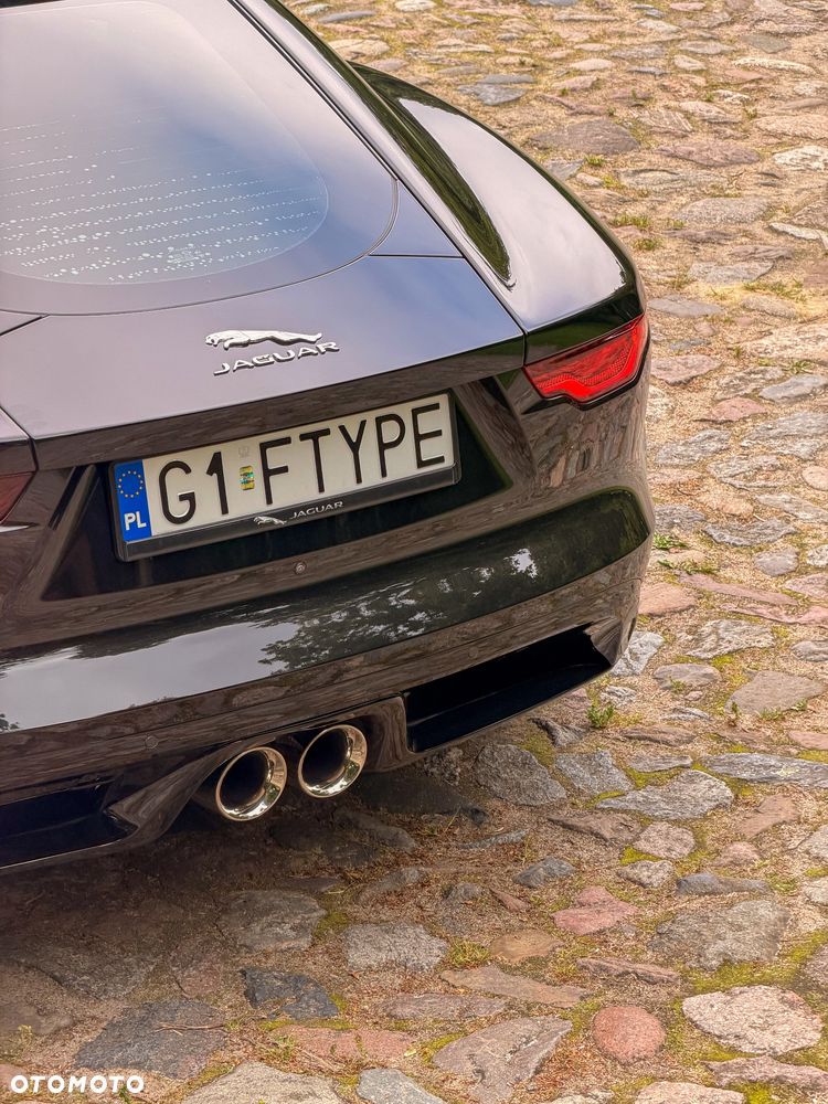 Jaguar F-Type AWD R-Dynamic - 18