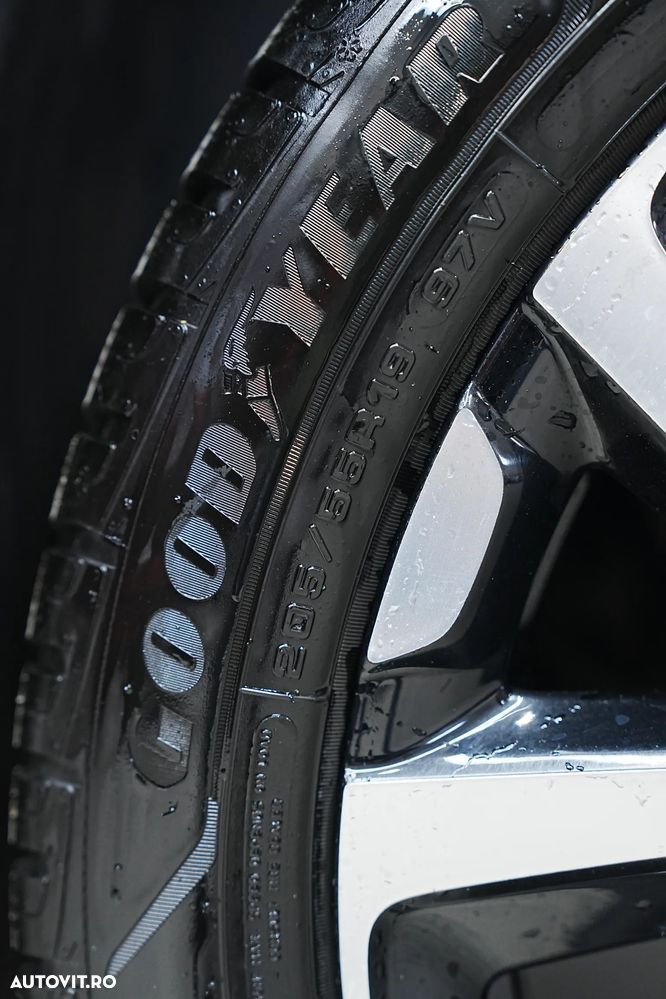 Citroën C5 Aircross 1.6 PHEV FWD 225 EAT8 Shine - 20