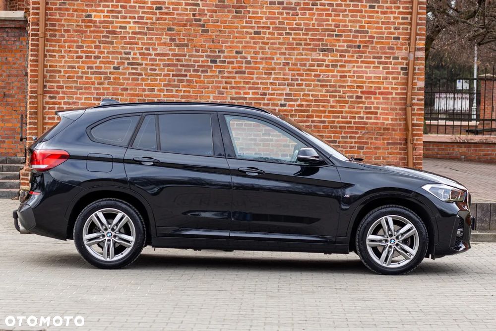 BMW X1 sDrive18d Sport Line sport - 19