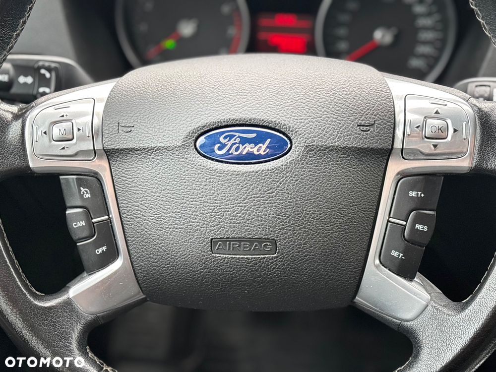 Ford Mondeo 2.0 Viva Titanium - 22