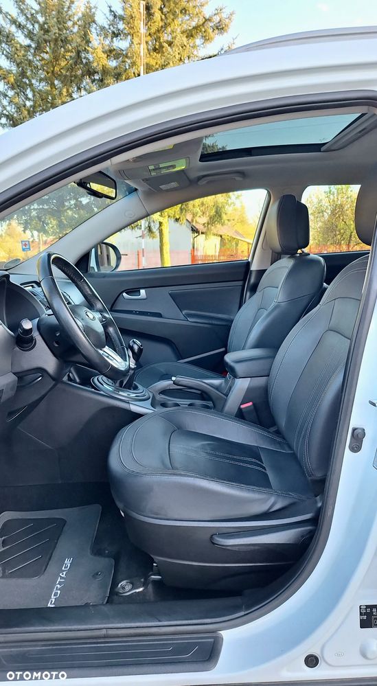 Kia Sportage 1.7 CRDI 2WD Spirit - 24