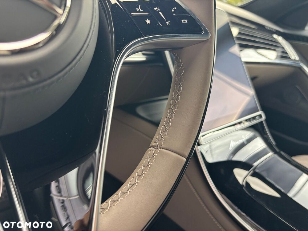 Mercedes-Benz Klasa S - 21