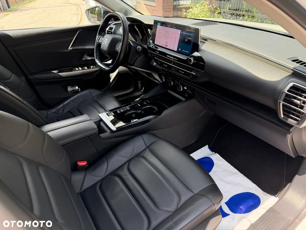 Citroën C5X 1.6 PHEV 225 Shine EAT8 - 11