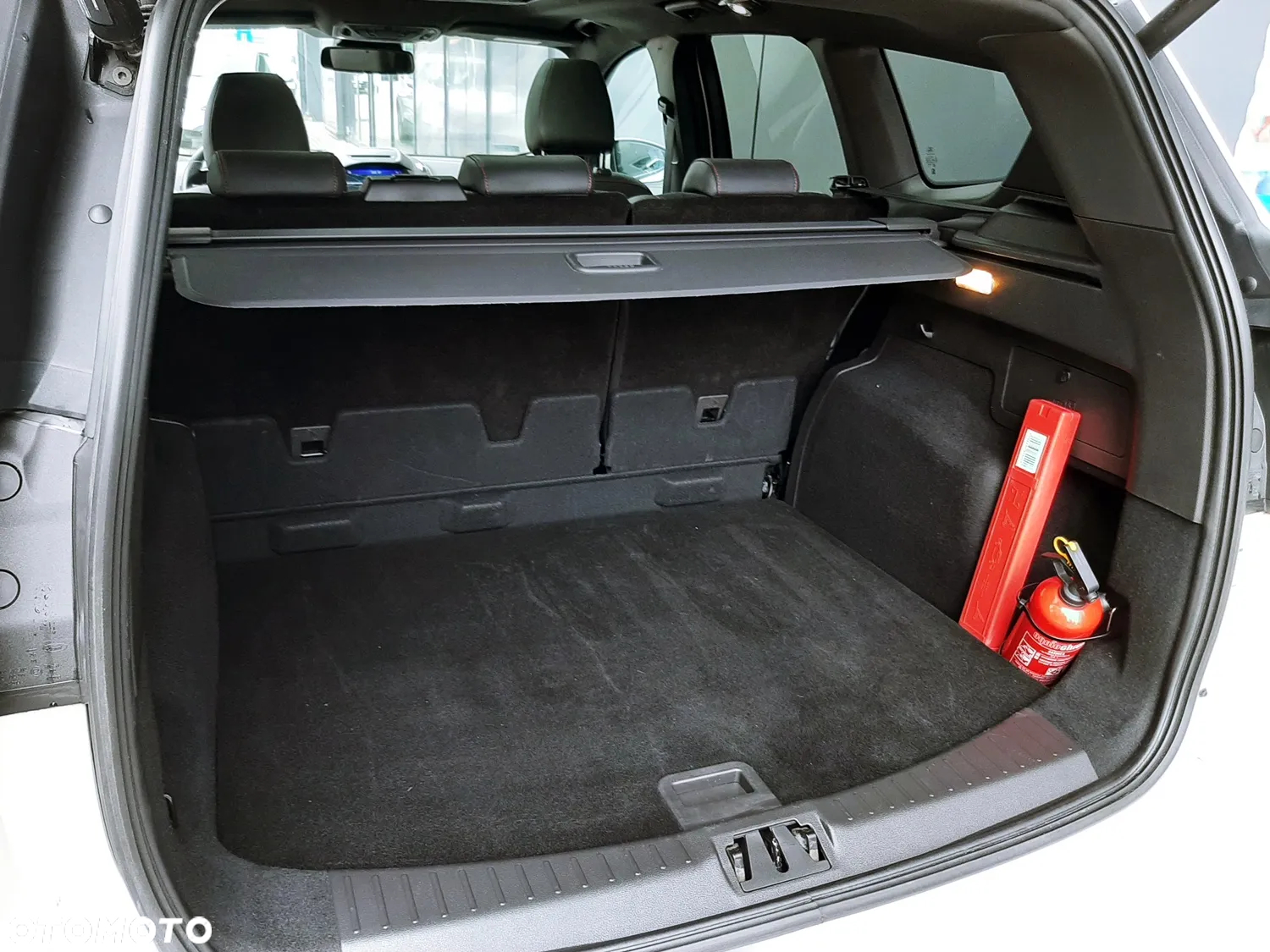 Ford Kuga 2.0 EcoBoost AWD ST Line ASS GPF - 26