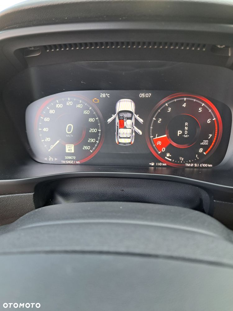 Volvo XC 40 T5 AWD Geartronic R-Design - 29