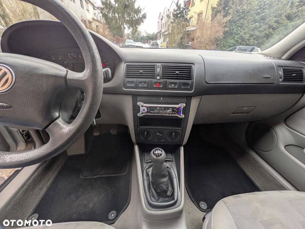 Volkswagen Golf 1.4 Basis - 24