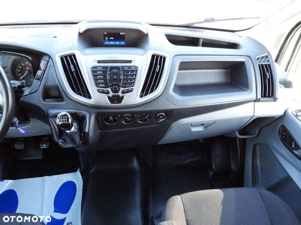 Ford TRANSIT WYWROTKA PODWÓJNA KABINA DOKA 6 MIEJSC TEMPOMAT LEDY BLIŹNIACZE KOŁA KLIMATYZACJA  170KM - 33