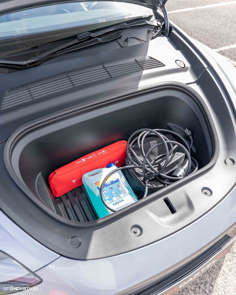 Tesla Model Y Performance Tração Integral - 30