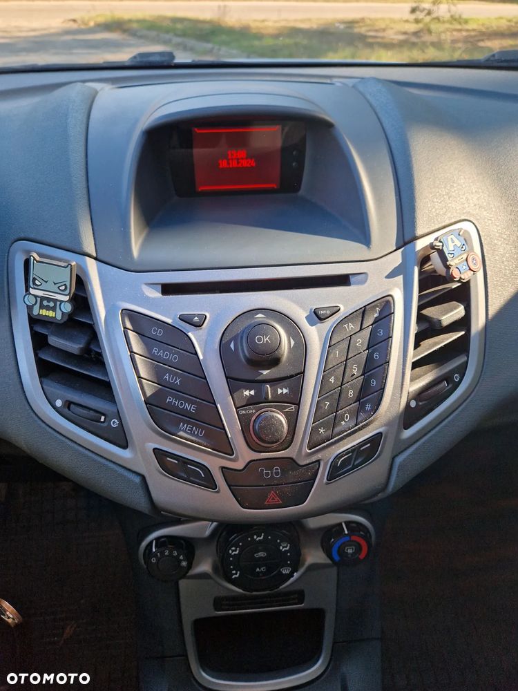 Ford Fiesta 1.6 TDCi Trend - 6