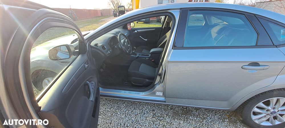 Ford Mondeo - 6