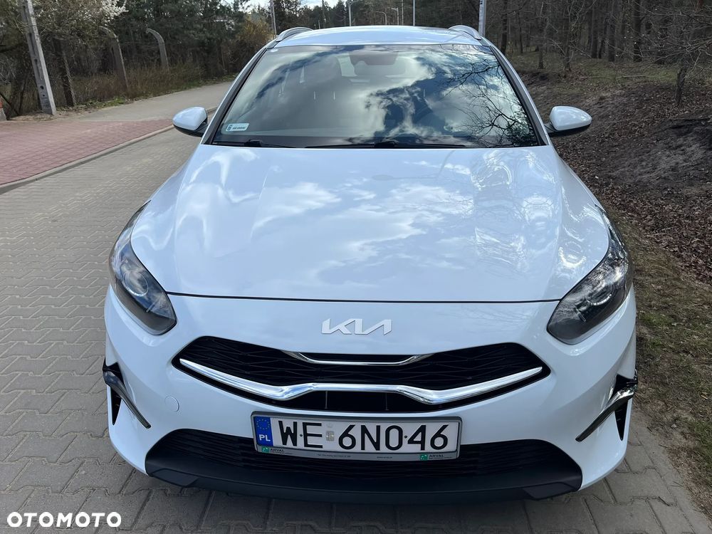 Kia Ceed 1.5 T-GDI M - 2